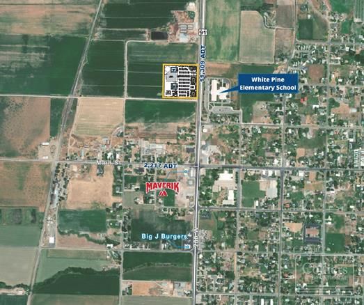 Grocery Anchored Retail: 150 E 200 N, Richmond, UT 84333